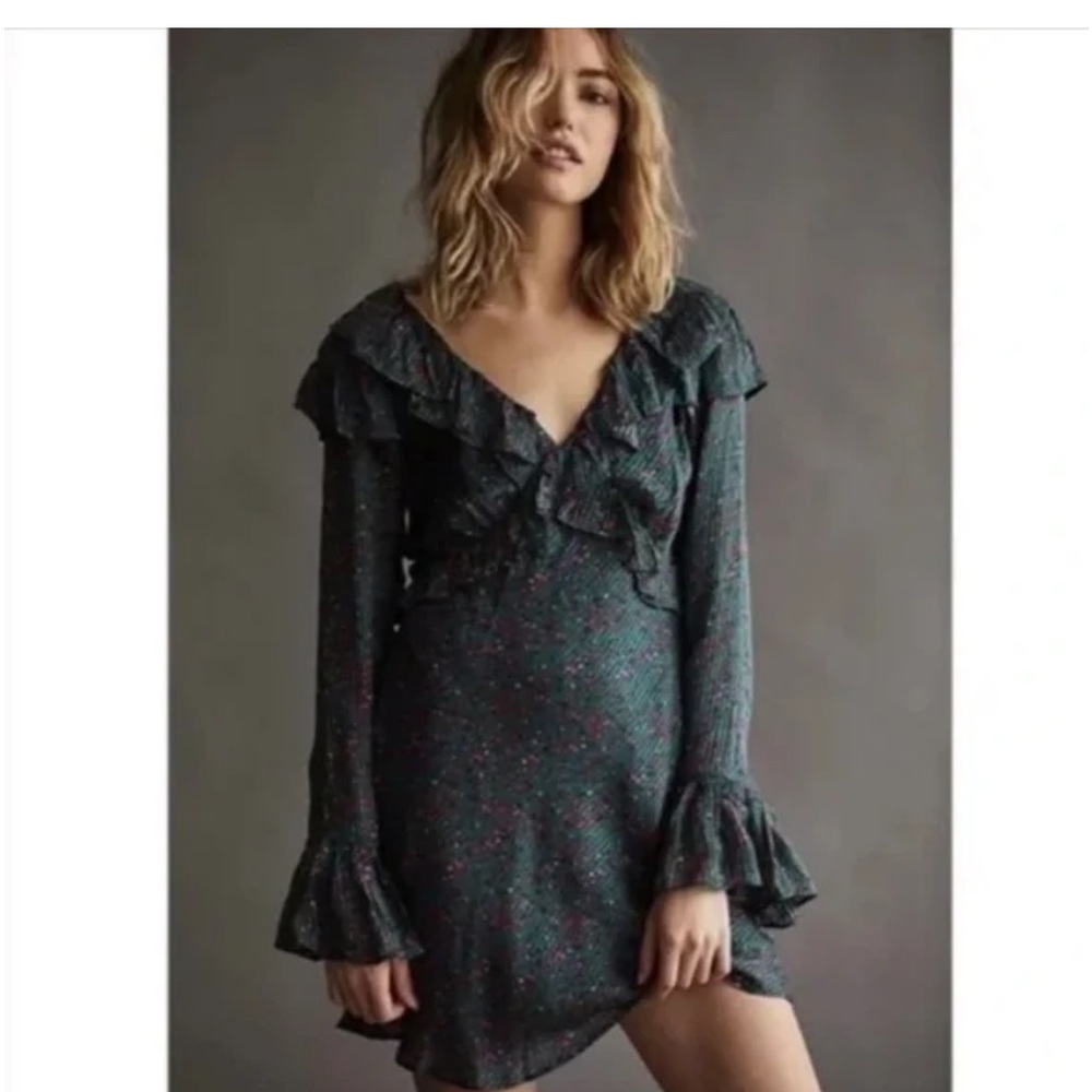NWOT Free People Sweetest Thing Mini Boho Floral Dress‎ Long Sleeve Size 6 VNeck